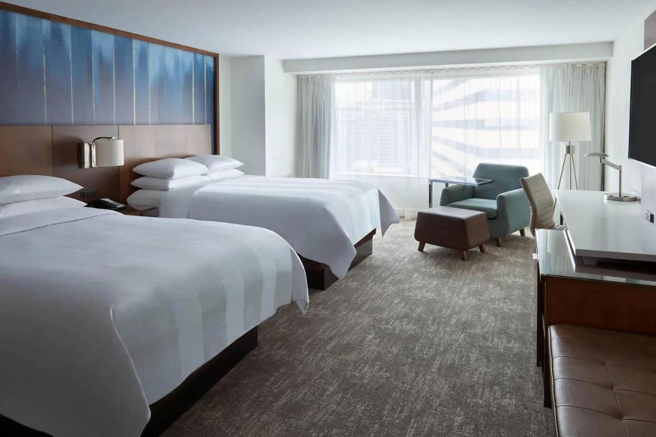 Toronto Marriott City Centre Hotel 4*,