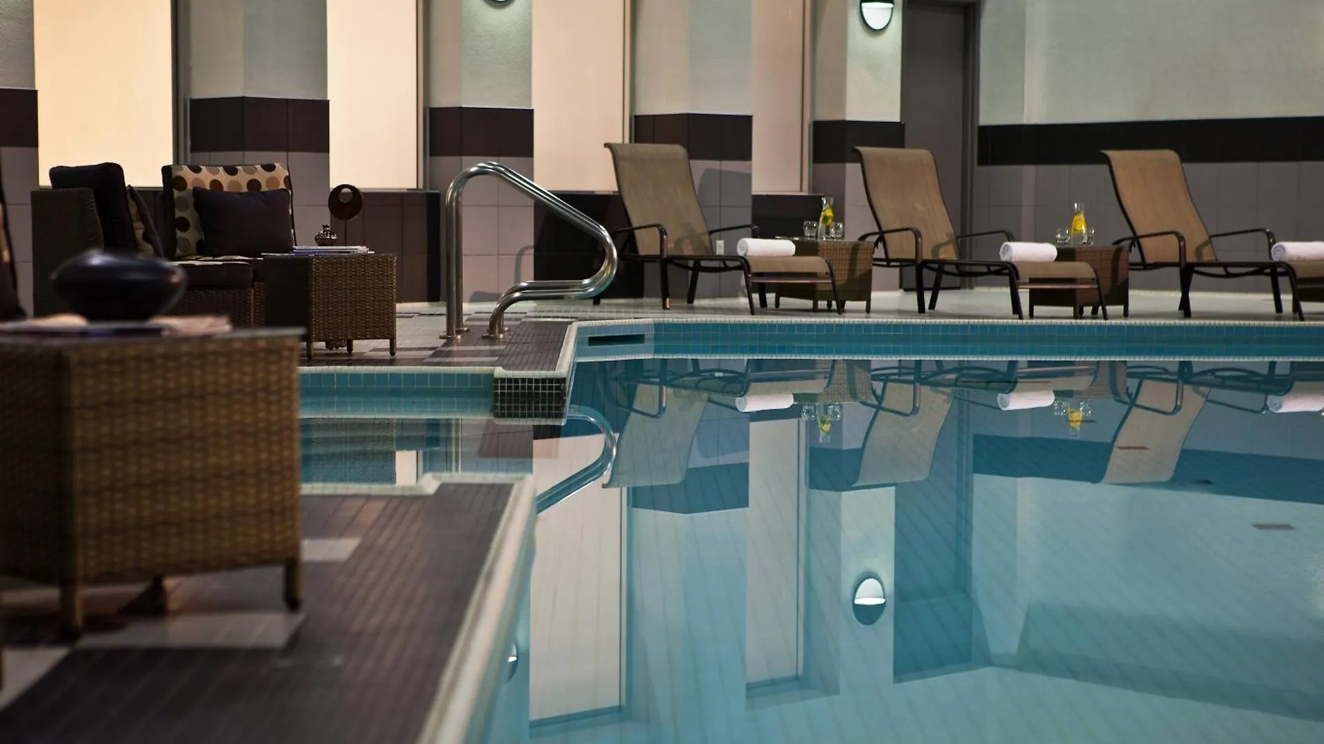 Toronto Marriott City Centre Hotel 4*,  Canada
