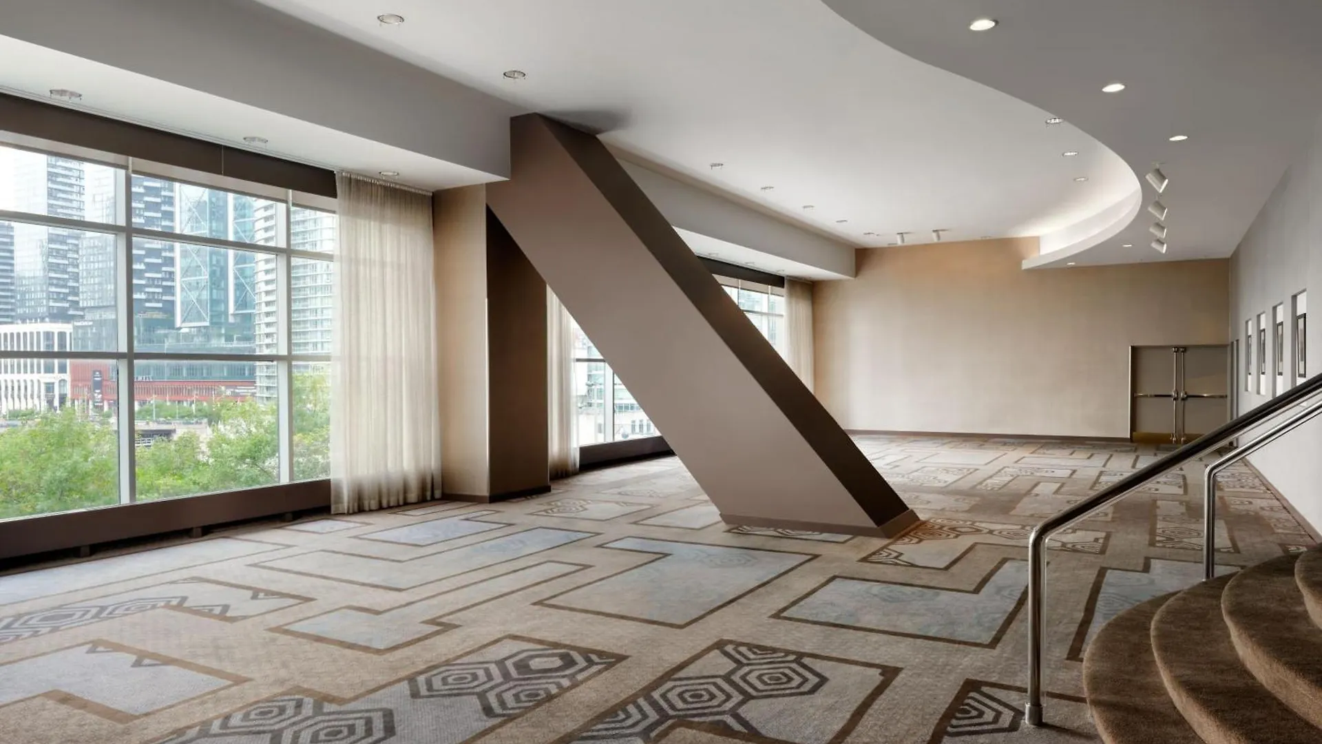Toronto Marriott City Centre Hotel