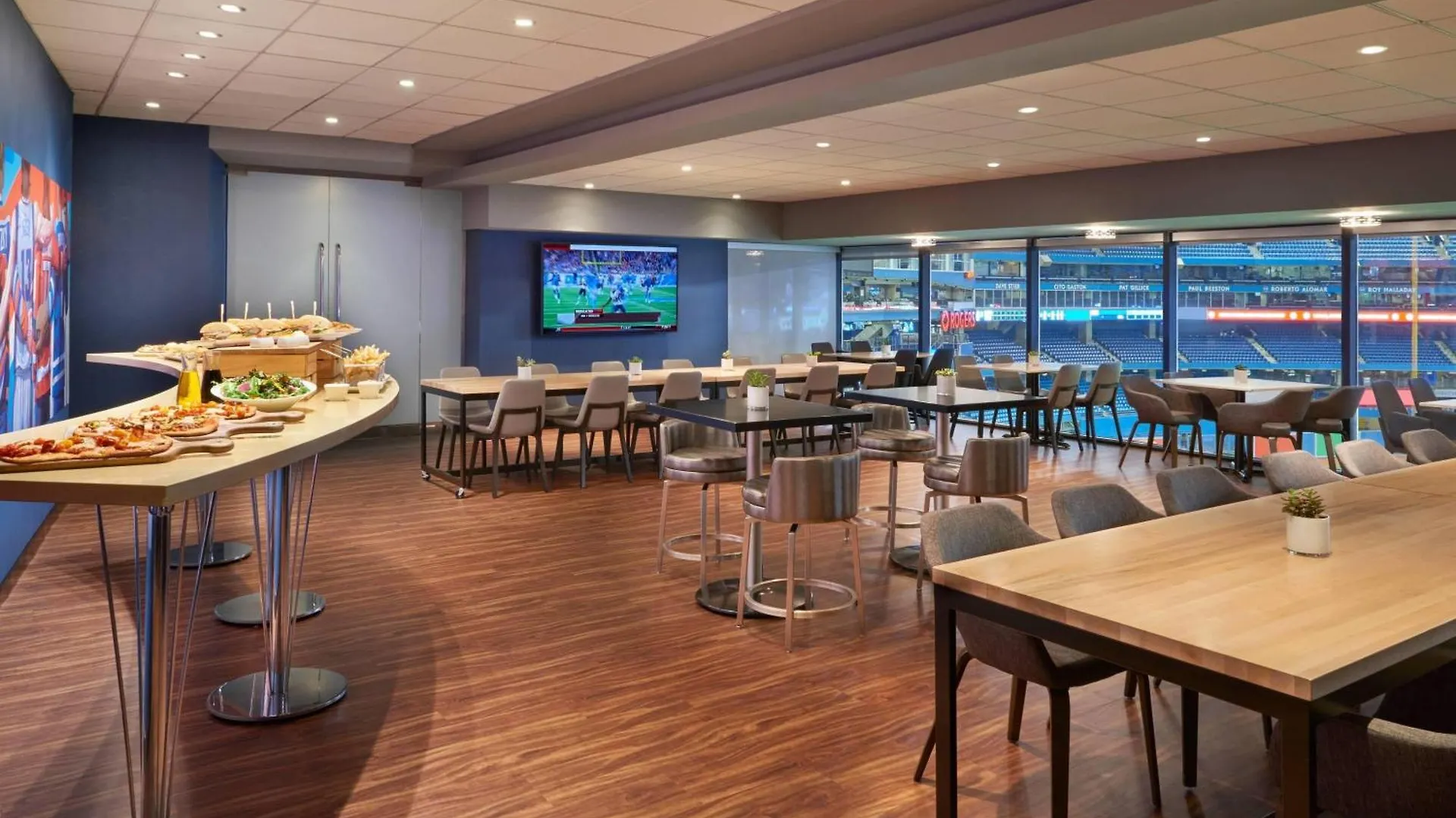 Toronto Marriott City Centre Hotel 4*,  Canada