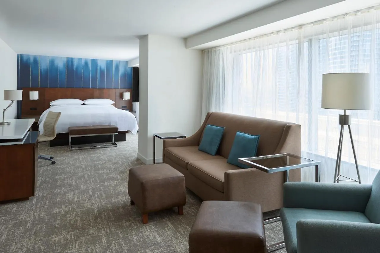 Toronto Marriott City Centre Hotel 4*,